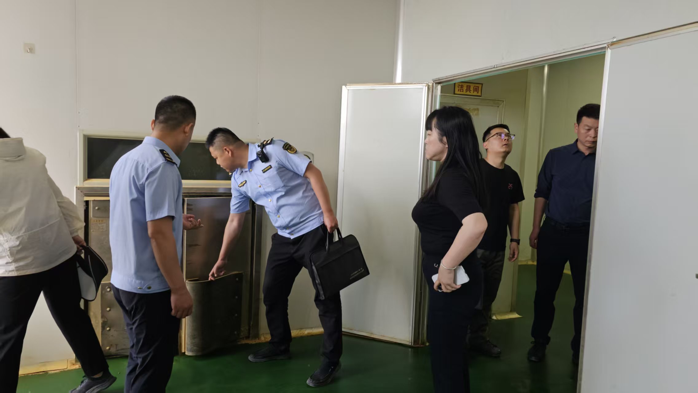 OT(mn)L(chng)ſƼa(chn)I(y)@_(ki)չȫa(chn)z